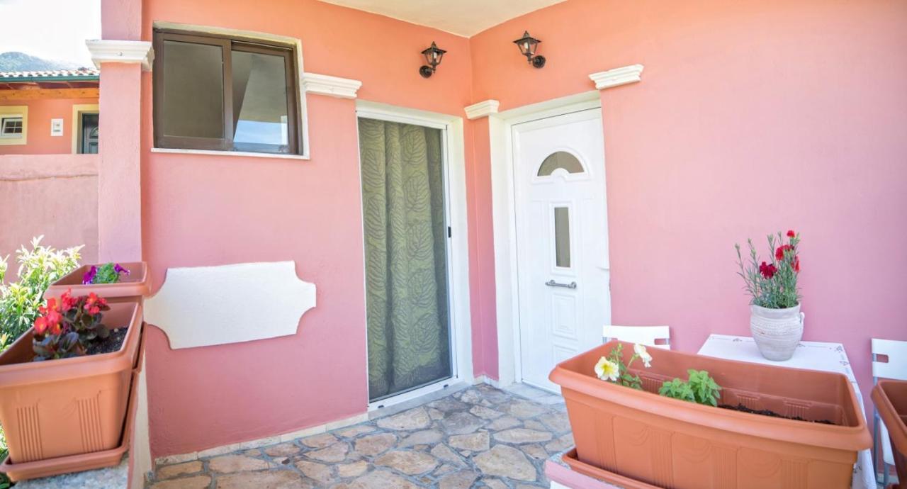 Efi Apartments Agios Gordios  Exterior foto